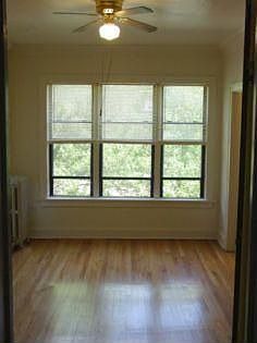3rd image of 5424 S Cornell Ave APT 112