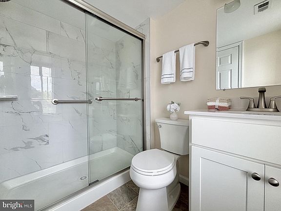 5th image of 15210 Elkridge Way #91-3K