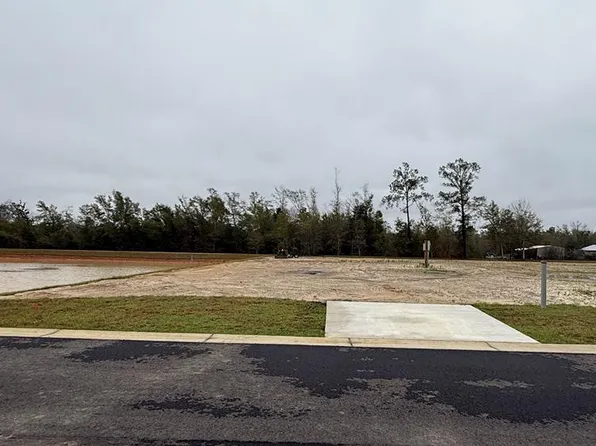 134 Kiera Ct, Wewahitchka, FL 32465