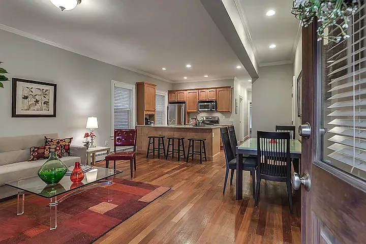 291 Cardinal Medeiros Ave #1