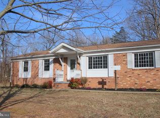 99 Hidden Ln, Aroda, VA 22709