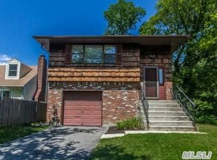 899 Fort Salonga Rd, Northport, NY 11768