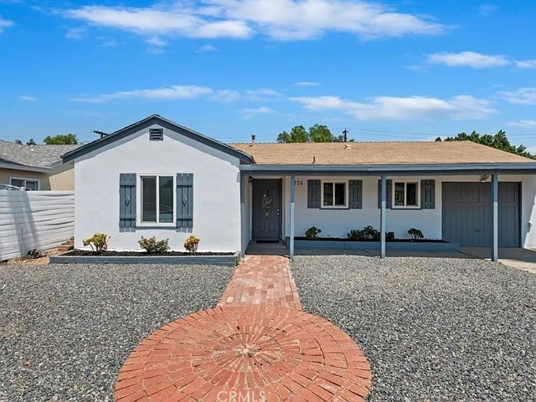 4775 Beverly Ct — Photo 4