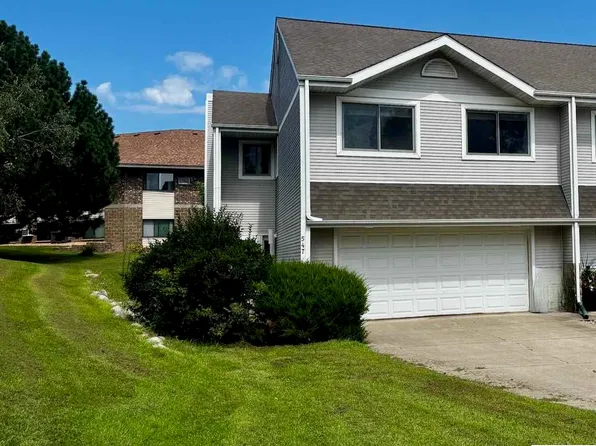 547 Stones Way, Saint Peter, MN 56082