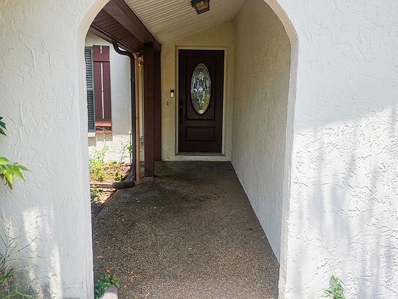 3rd image of 12439 Spreading Oak Dr
