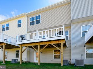 60 Iron Gate Rd, Sicklerville, NJ 08081