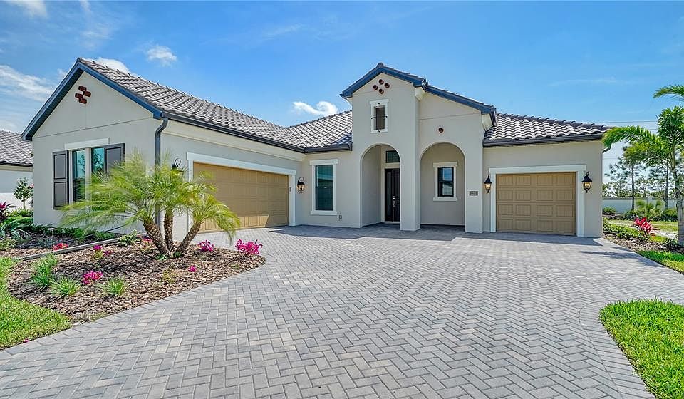 1st image of 320 BOCELLI DRIVE
