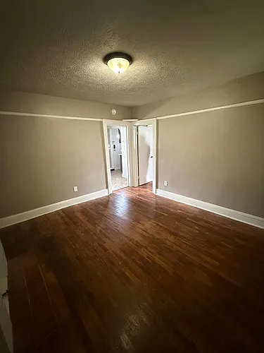 1408 Virginia St E Photo 1