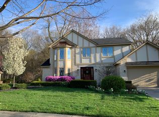 46418 Cider Mill Dr, Novi, MI 48374