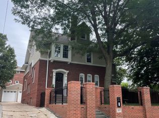 307 N 41st St, Omaha, NE 68131