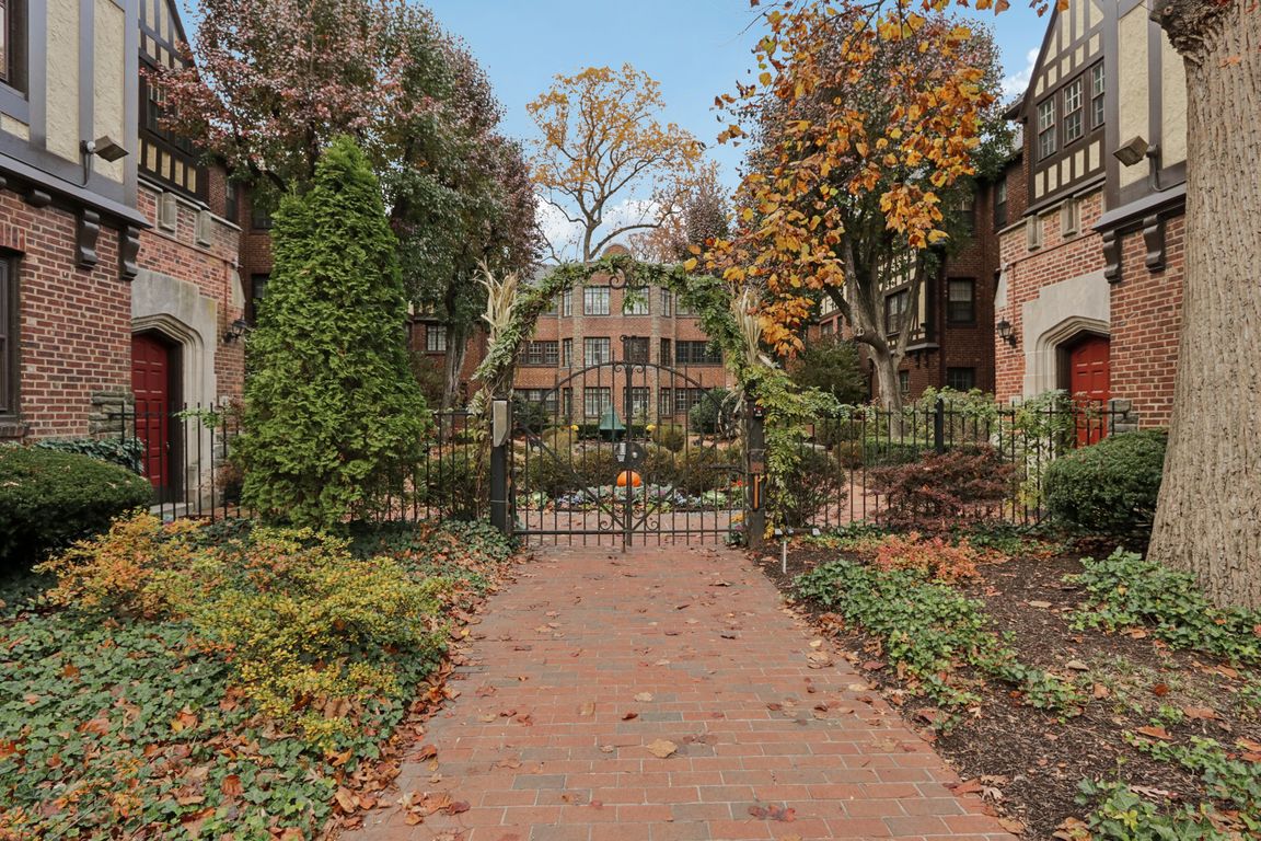 City Ave unit d1-S1111-001