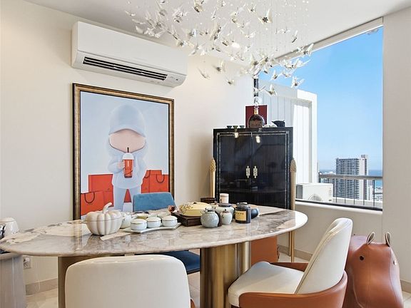 4th image of 2333 Kapiolani Blvd APT 3517