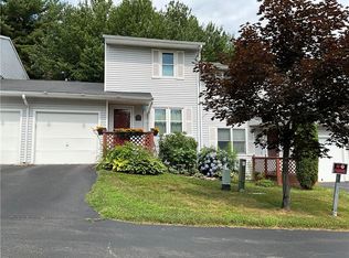 44 Krier Ln, Kiamesha Lake, NY 12751