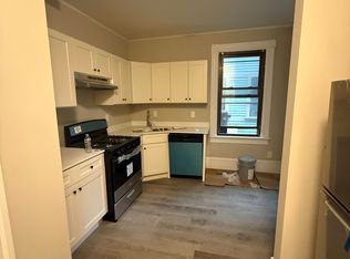 4 Pleasant Ave #1, Somerville, MA 02143