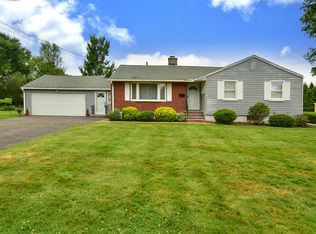 20 Tumble Brook Rd, Rocky Hill, CT 06067