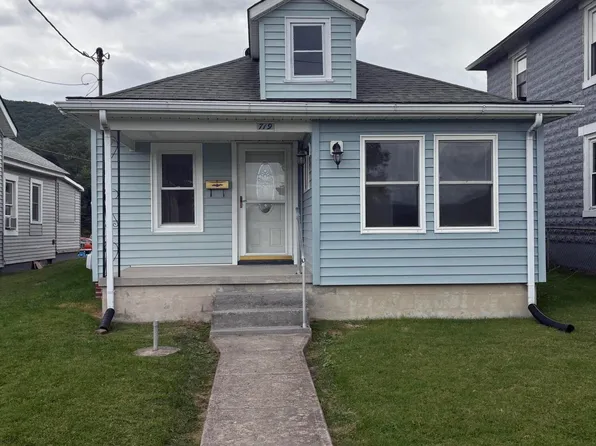 719 N Pocahontas Ave, Covington, VA 24426