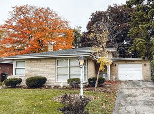 1830 Birch St, Des Plaines, IL 60018