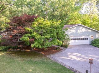 328 Pine Cir, Monroe, GA 30655