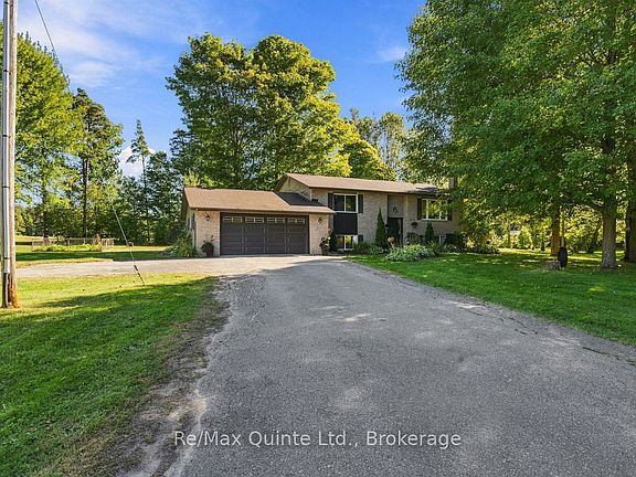 2nd image of 193 Lawson Rd