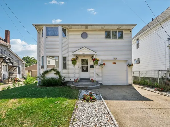 1559 Winchester Ave, Lakewood, OH 44107