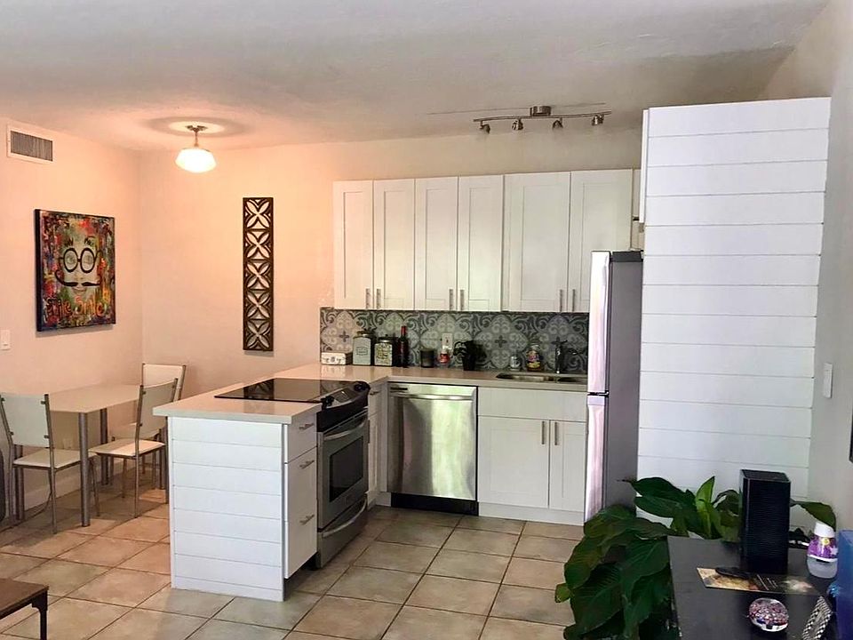 1st image of 900 Meridian Ave APT 101