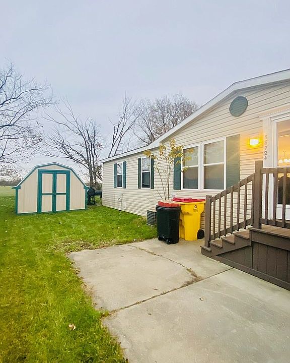 1st image of 58724 Morning Glory Ave