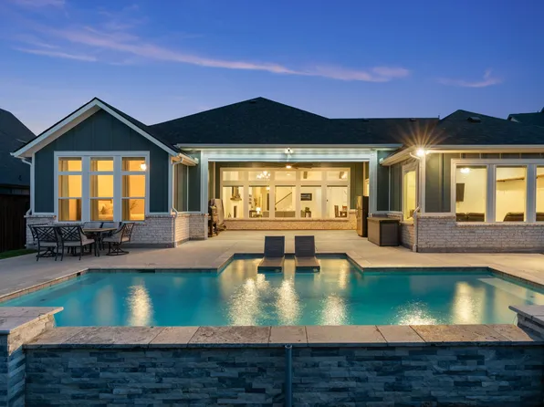 403 Travelers Ter, Argyle, TX 76226