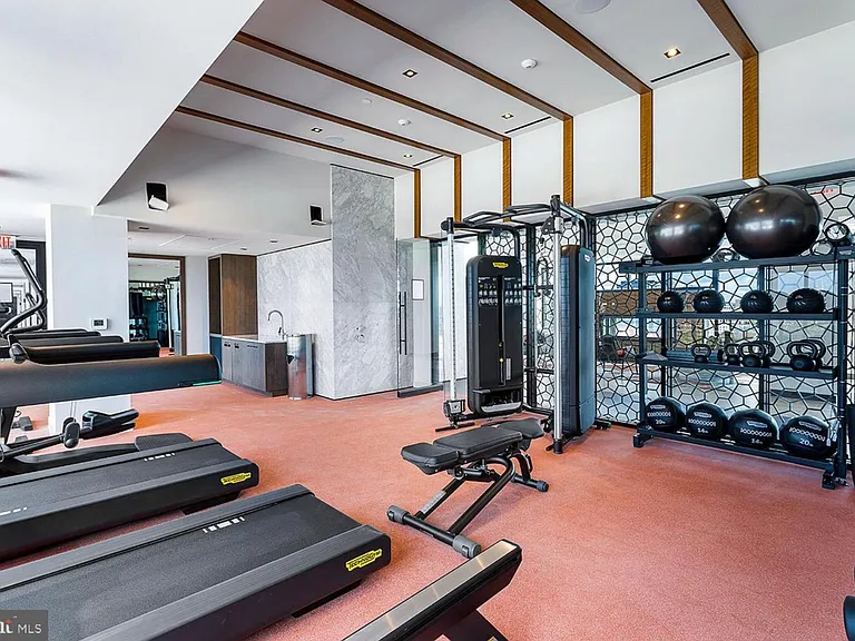 1625 Eckington Pl NE #Penthouse 113 — Photo 17