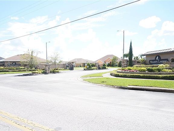 2nd image of 7371 Bent Grass Dr