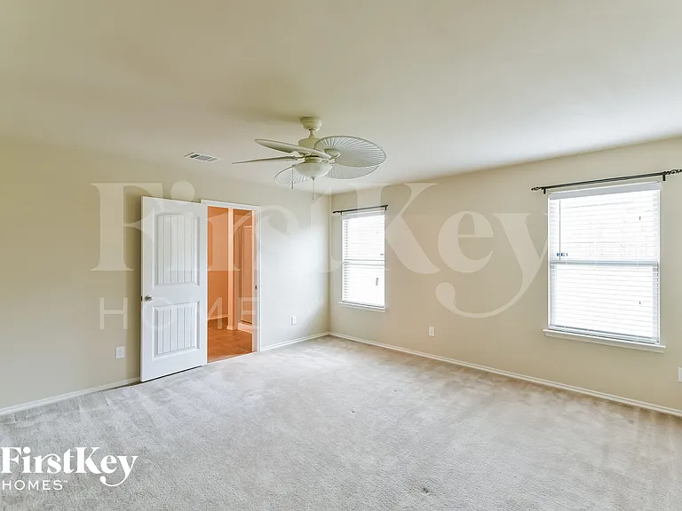 1413 Waco Turner — Photo 8