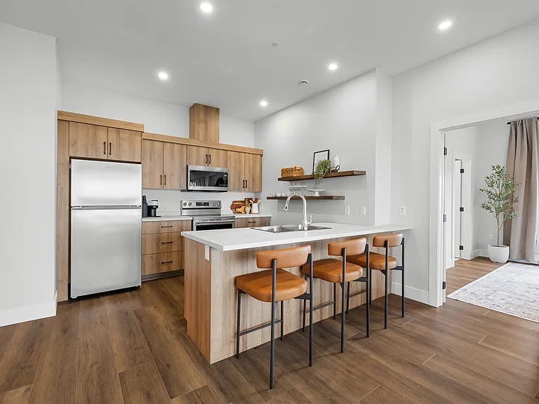25 Capital Dr #THE EMERALD — Photo 9