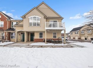 4260 Hampton Ridge Blvd, Howell, MI 48843