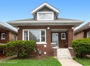 7946 S Jeffery Blvd, Chicago, IL 60617