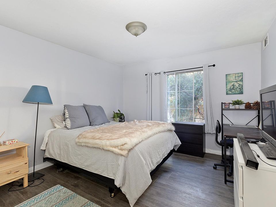 1st image of 3078 Broadway Unit 111