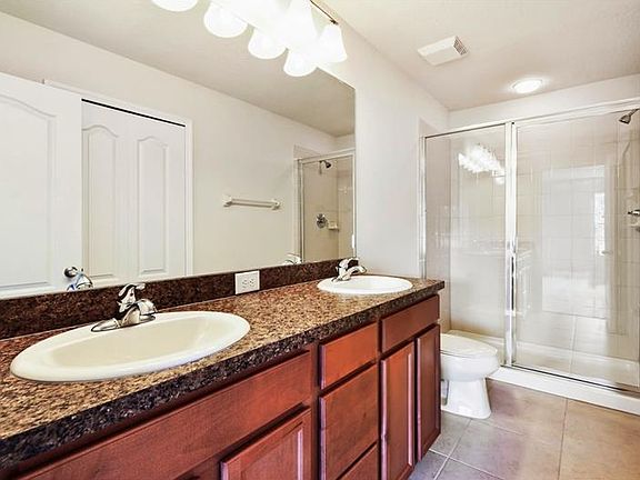 4th image of 5179 Bay Isle Cir