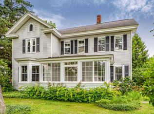 28 Kirk St, Great Barrington, MA 01230