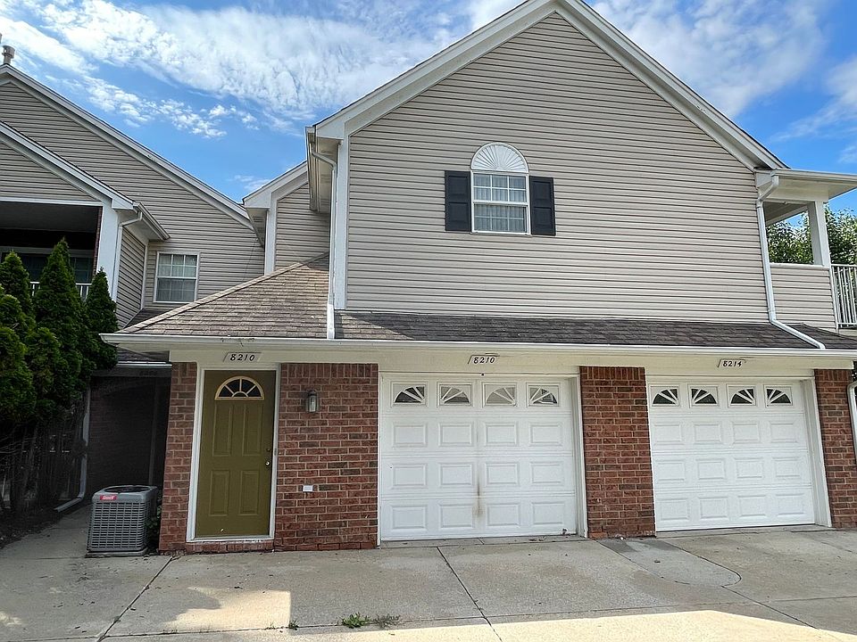 1st image of 8210 W Annsbury Cir #2-1