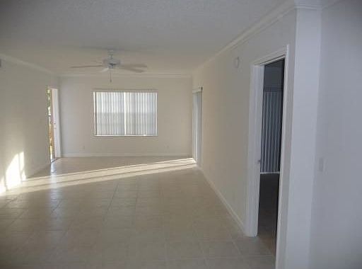 3rd image of 4235 S 57th Ave APT 202E