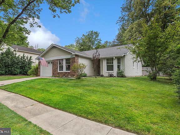 3rd image of 2550 Golfers Ridge Rd