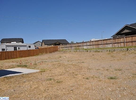 4th image of 2772 Madrona Loop