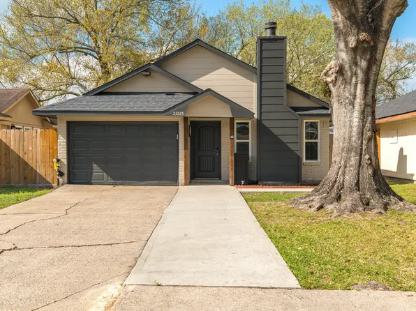 23225 Prairie Bird Dr, Spring, TX 77373