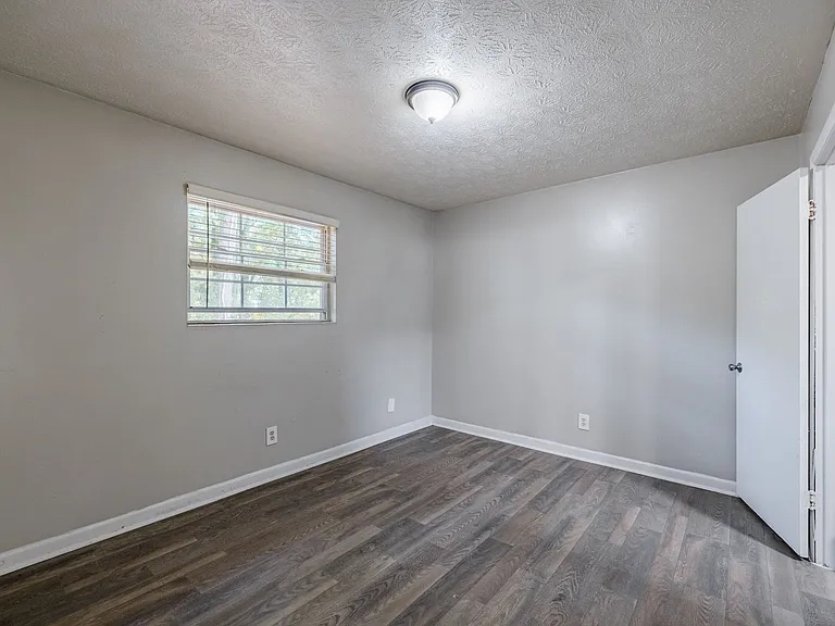 Premier Club Living Apartments in Union City, GA | Spacious Pet-Friendly Apartments Near I-85 — Photo 12