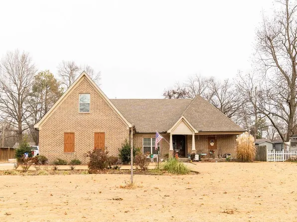 419 W Barton Ave, West Memphis, AR 72301