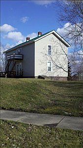 2nd image of 917 Morton Dr