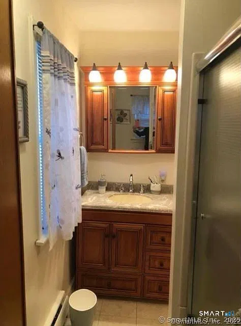 1 bed, 1.0 bath, 700 sqft, $1,125 — Photo 2