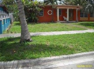950 E 29th St, Hialeah, FL 33013