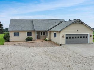 21771 Argo Fay Rte, Chadwick, IL 61014