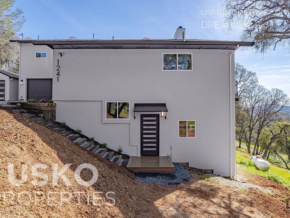 1st image of 1241 Arrowbee Dr Unit B