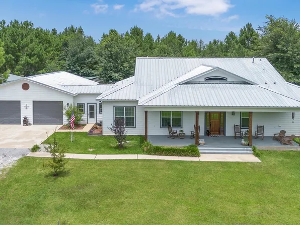 1022 Fm 1696 Rd W, Huntsville, TX 77320