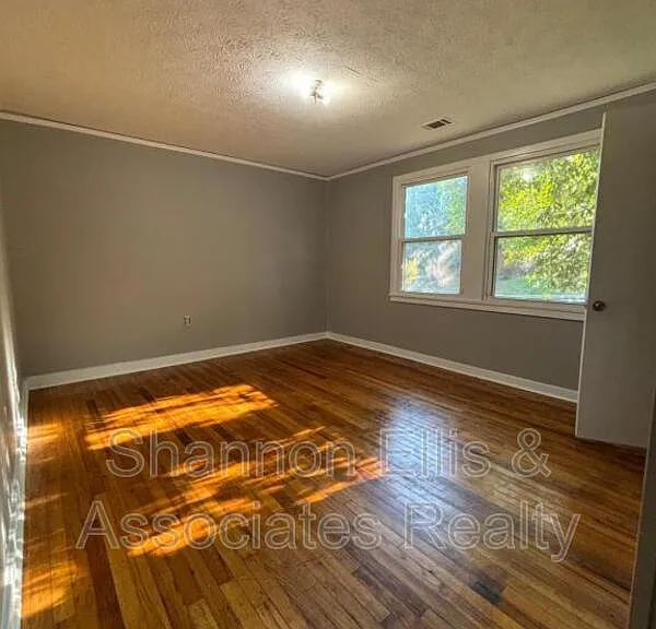 1780 Cahoon St SW — Photo 13